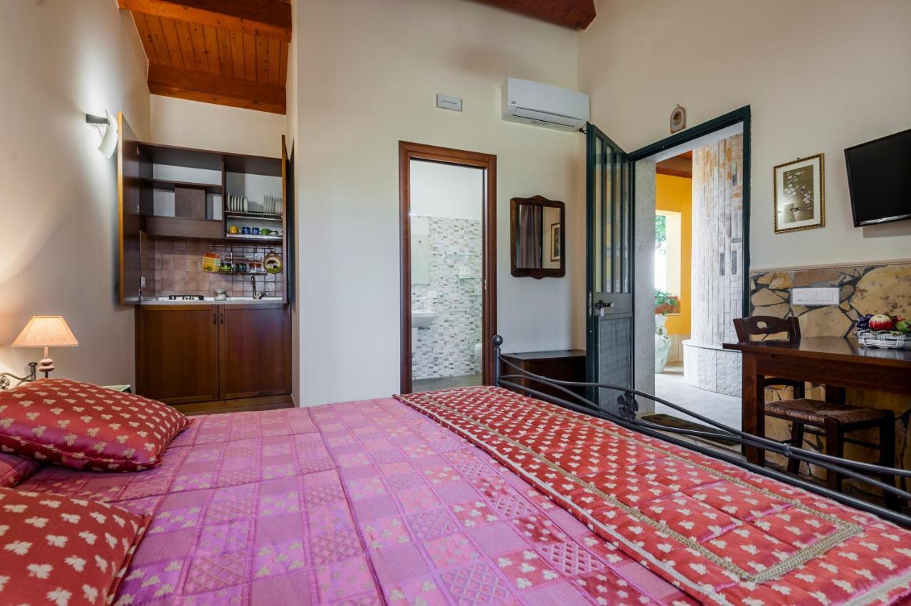 Valleforno Country House Di Charme อิสปิคา ภายนอก รูปภาพ