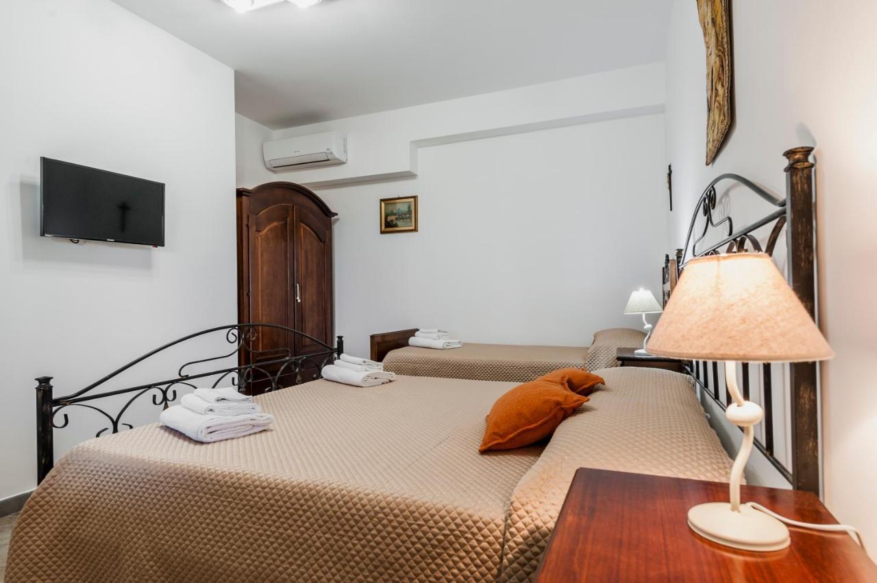 Valleforno Country House Di Charme อิสปิคา ภายนอก รูปภาพ