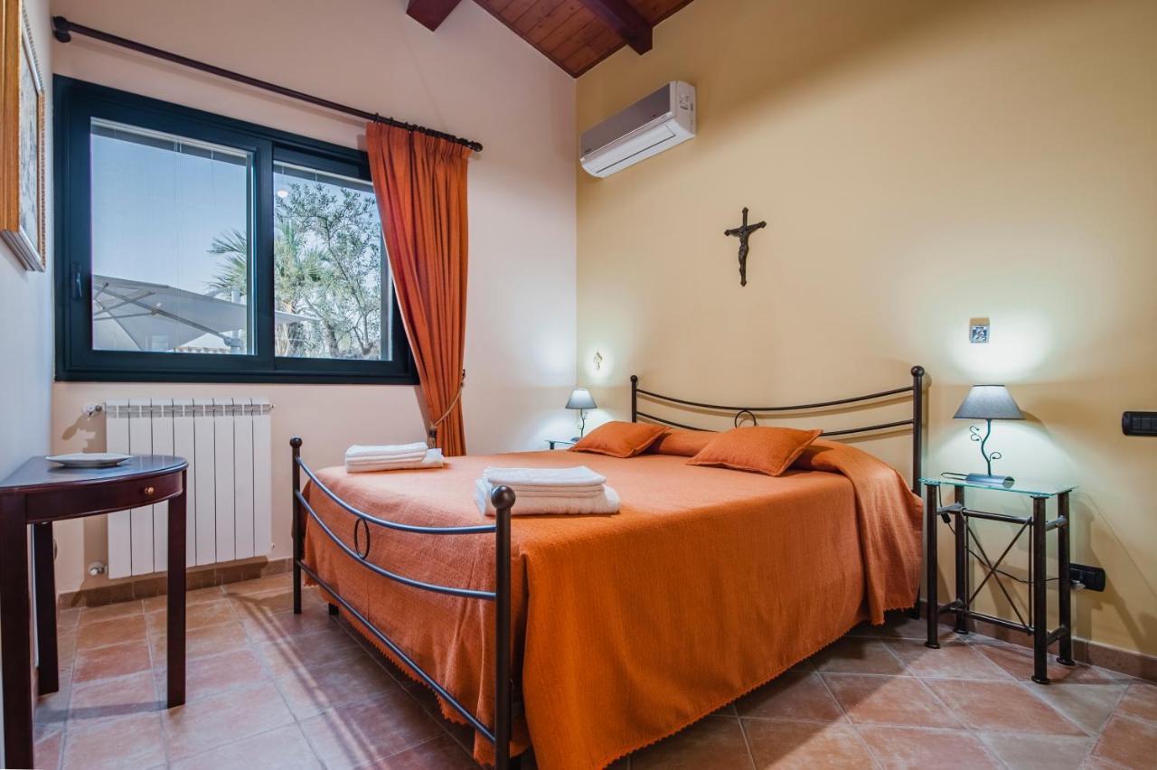 Valleforno Country House Di Charme อิสปิคา ภายนอก รูปภาพ
